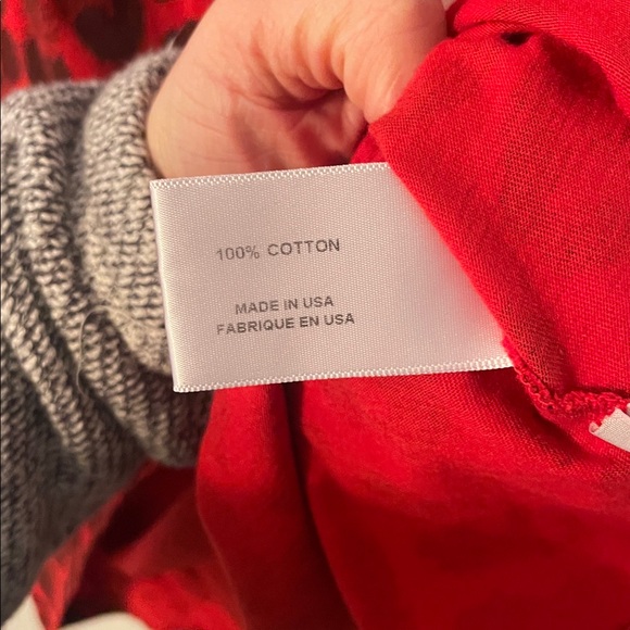 Pam & Gela Large 100% Cotton Made in USA Vibrant Red Leopard Print T-Shirt Comfy - Picture 3 of 7